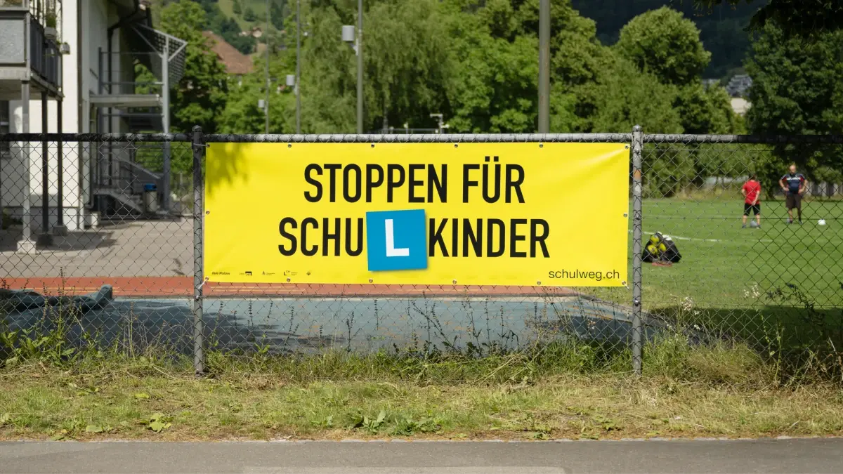 VCS-Schulweg-Sujet-2